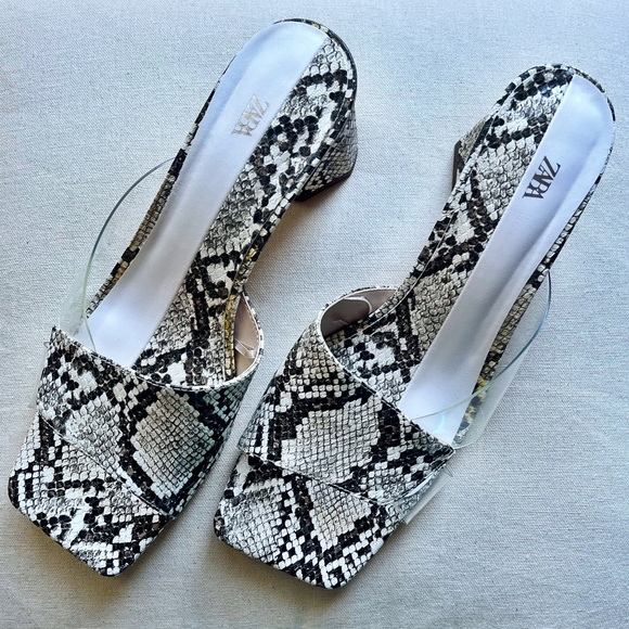 Zara Snakeskin Slip On Block Heels - Picture 2 of 6
